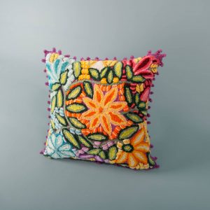 Pieza Única Cojin Bordado Rectangular 45 x 45 cm